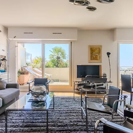 Juan Les Pins Rooftop, 2 Avec Parking * Antibes